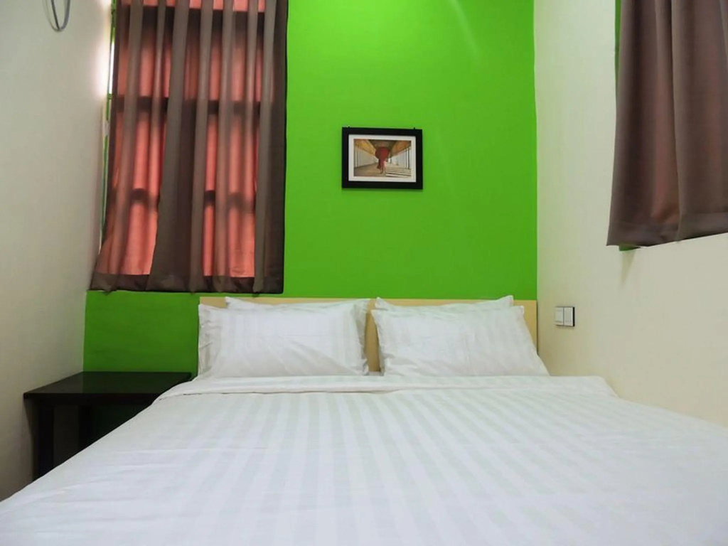 Economy Double room (full double bed)