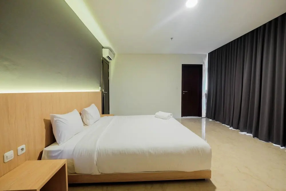 3BR Pancoran L'Avenue Comfy Apartment