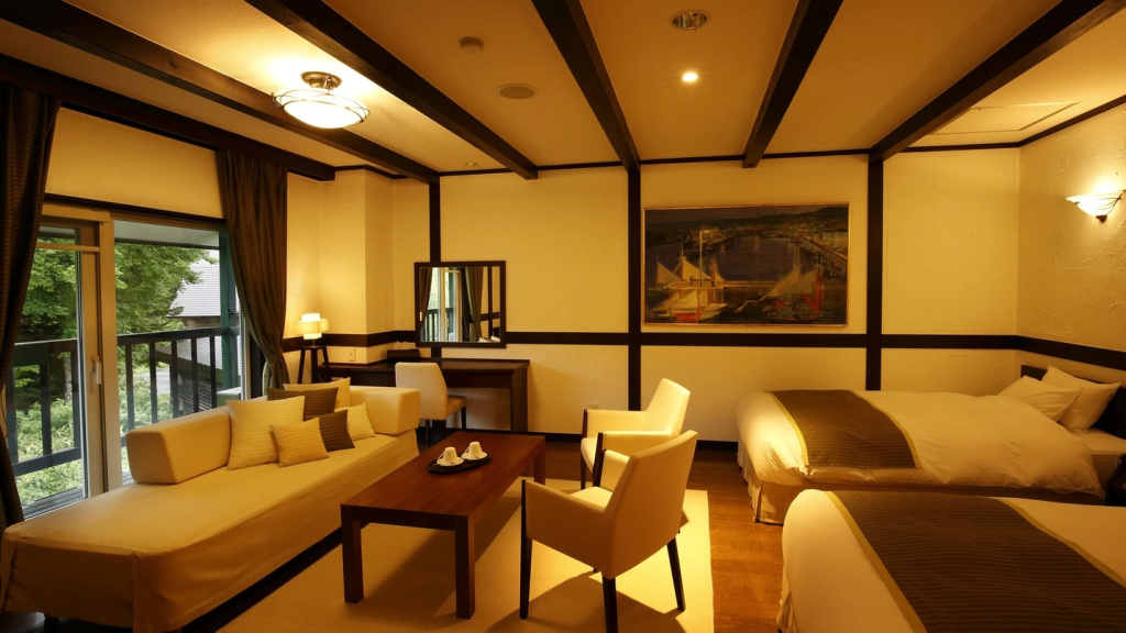 Double Suite (twin beds)