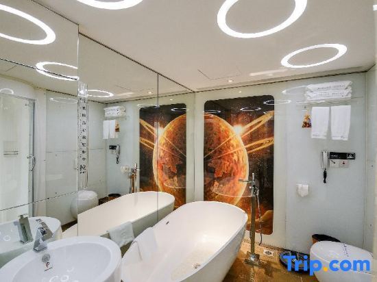 Люкс Deluxe в Guangzhou Planet Hotel