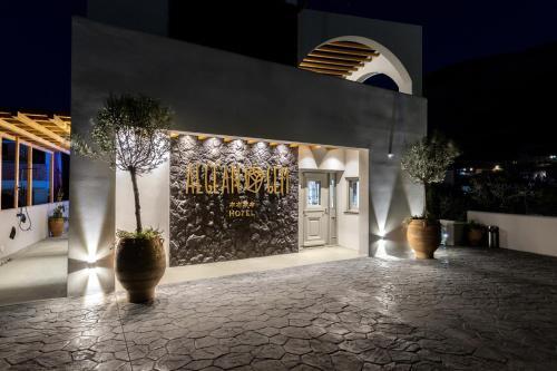 Aegean Gem Hotel , Santorini Island