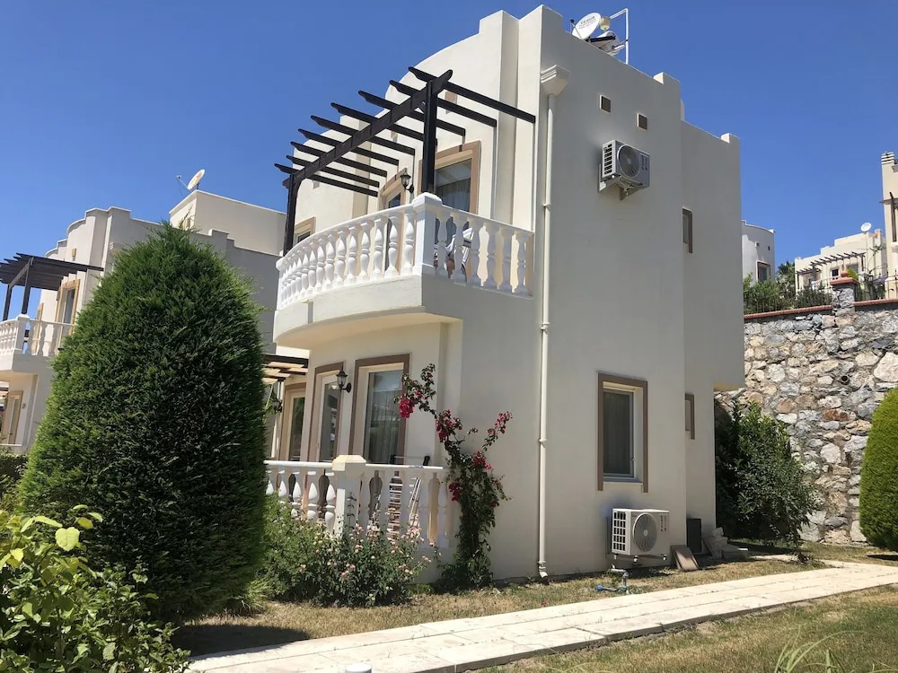 Turqouise Homes