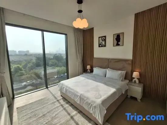 Luxury stay in Sobha Hartland, green building2 1BR