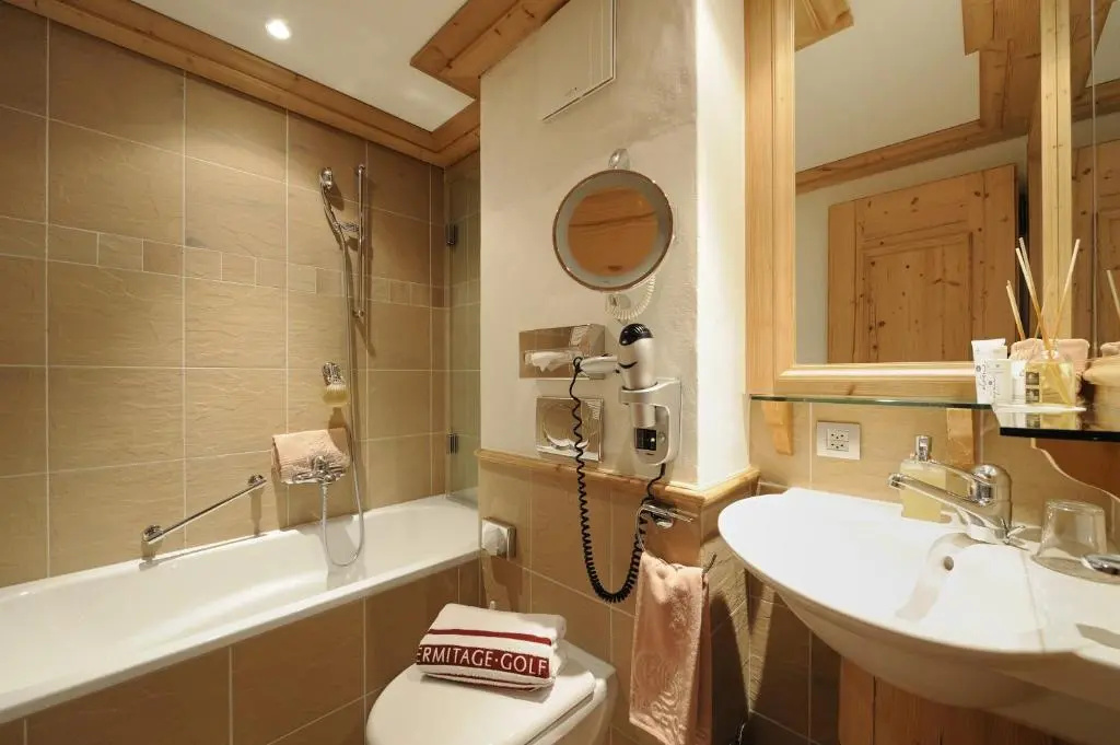 Wellness- & Spa Hotel Ermitage - Chambres