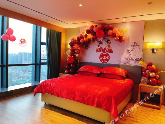 Venus Royal Hotel Foshan Kuiqi Road Metro Station (Adults Only), photo 4