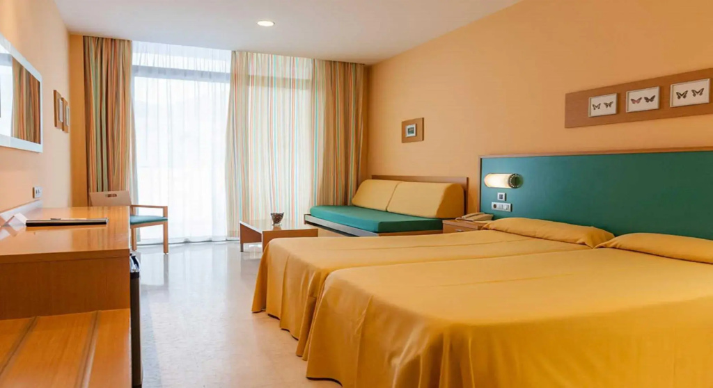 Hotel photo 11