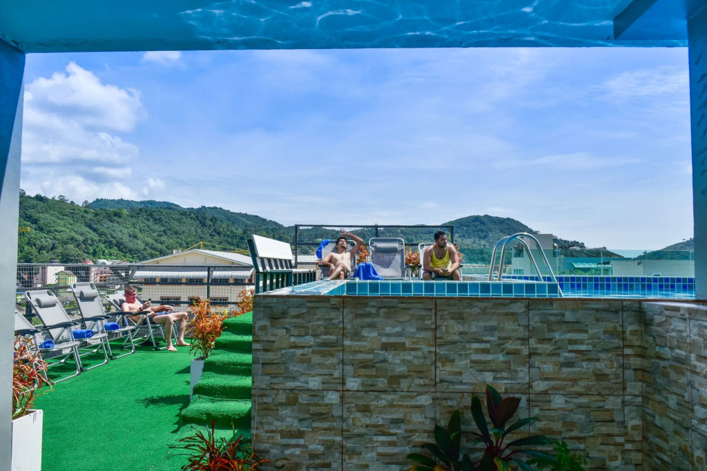 Patong Buri Resort Hotel - Général