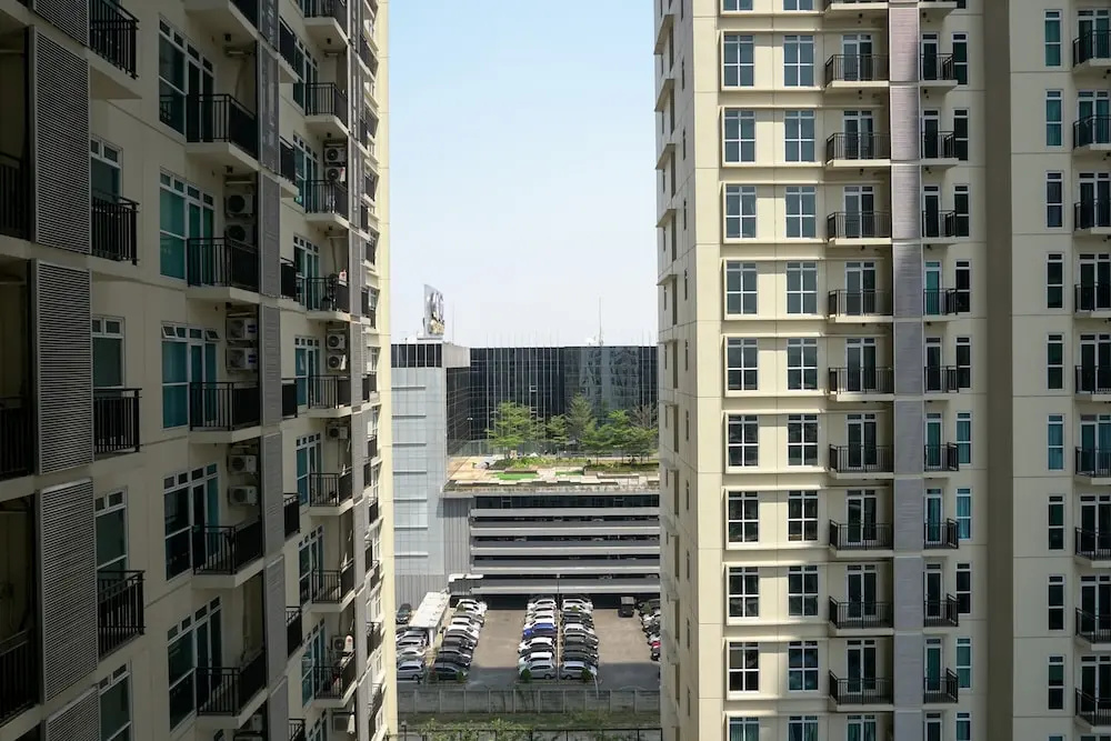 Homey Fully Furnished Studio Puri Orchard Apartment