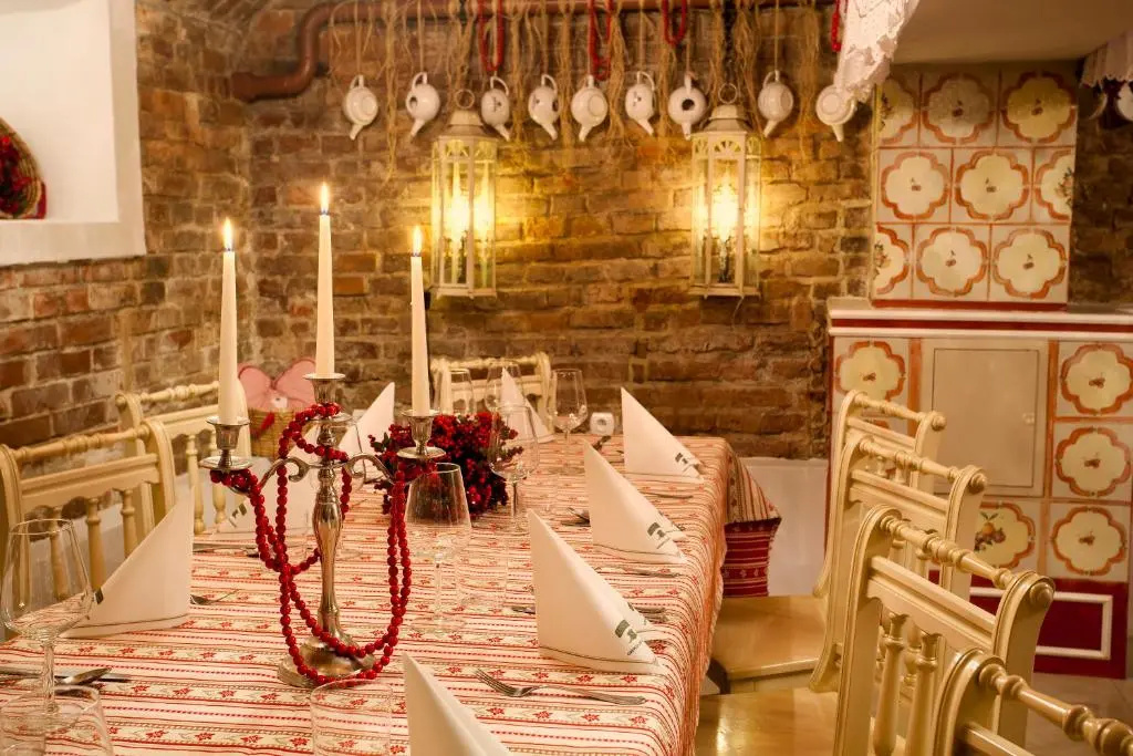 Aparthotel Vicini dawniej Aparthotel Oberża - Général