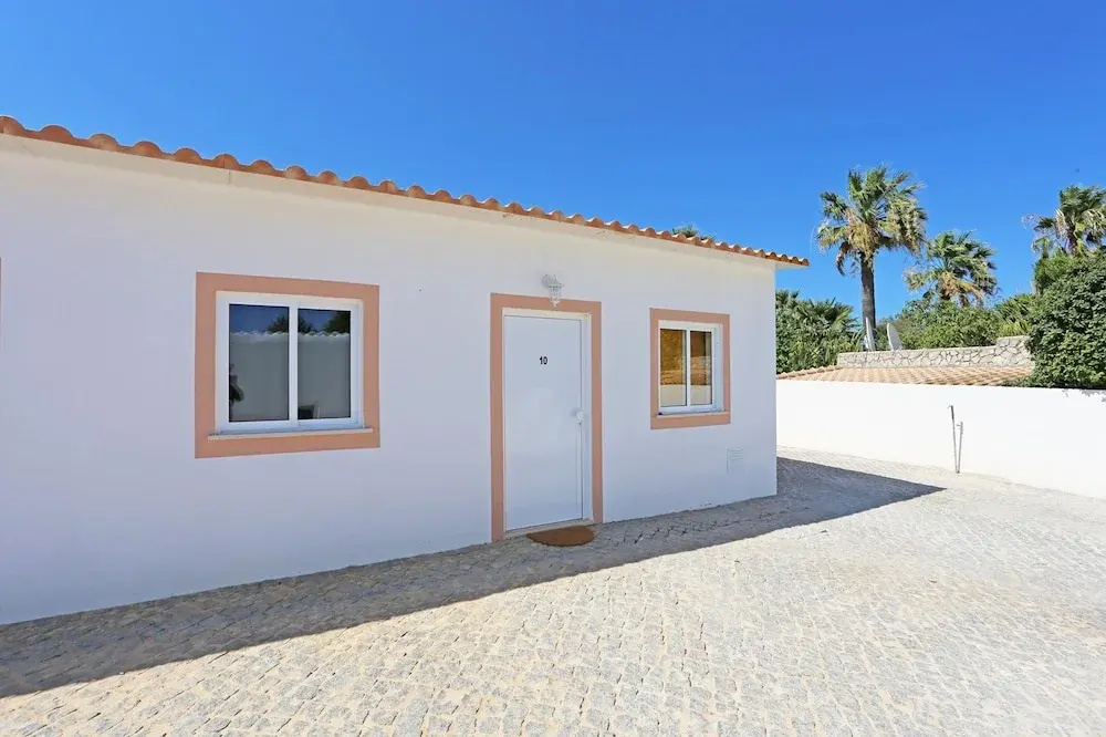 X 10 - 2 Bed Apartment in Quinta da Ponte
