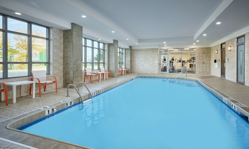 Holiday Inn Hotel & Suites Oakville @ Bronte by IHG - Général