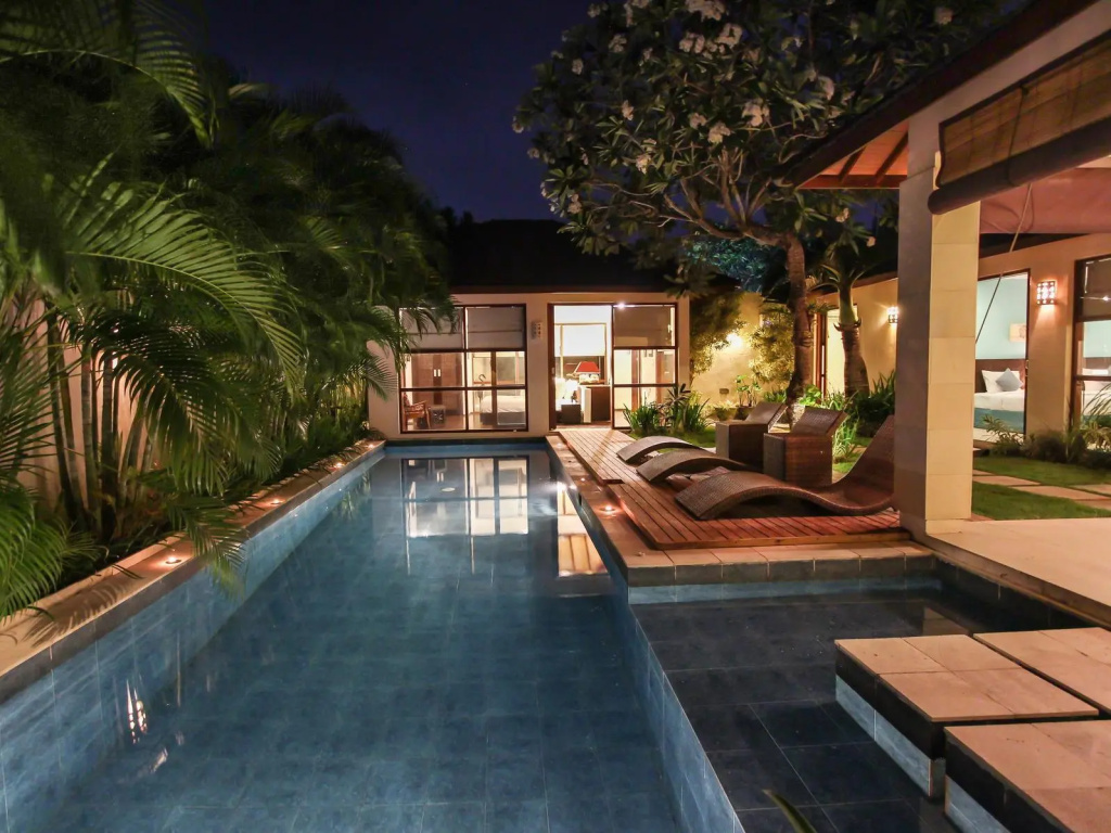 3 Bedrooms Villa