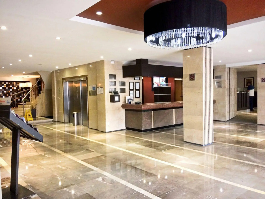Hotel photo 2