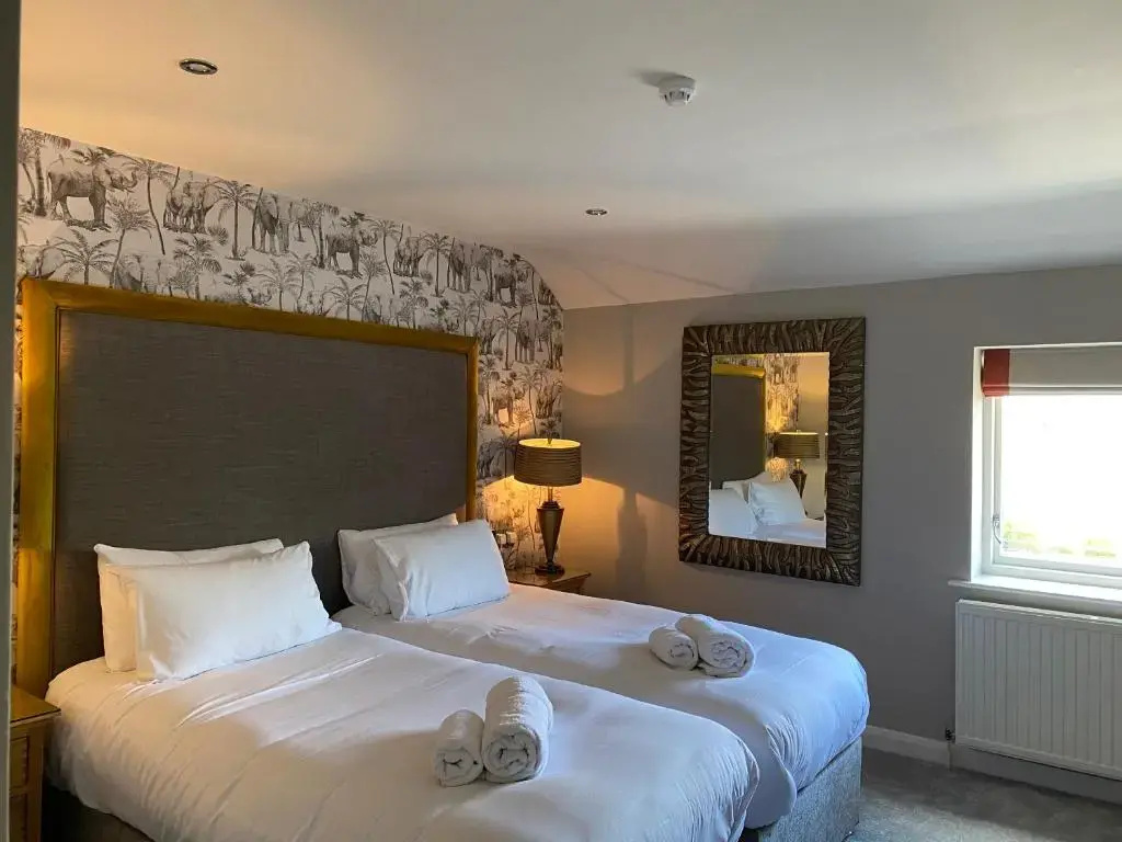 Superior room