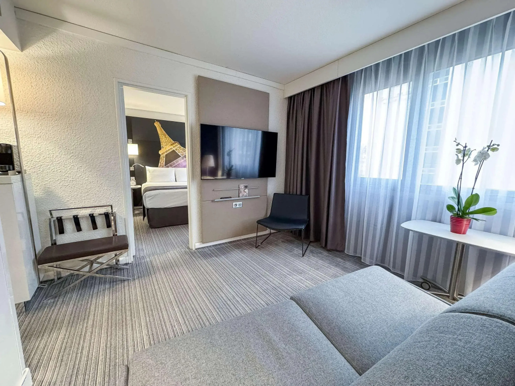 Hotel photo 11