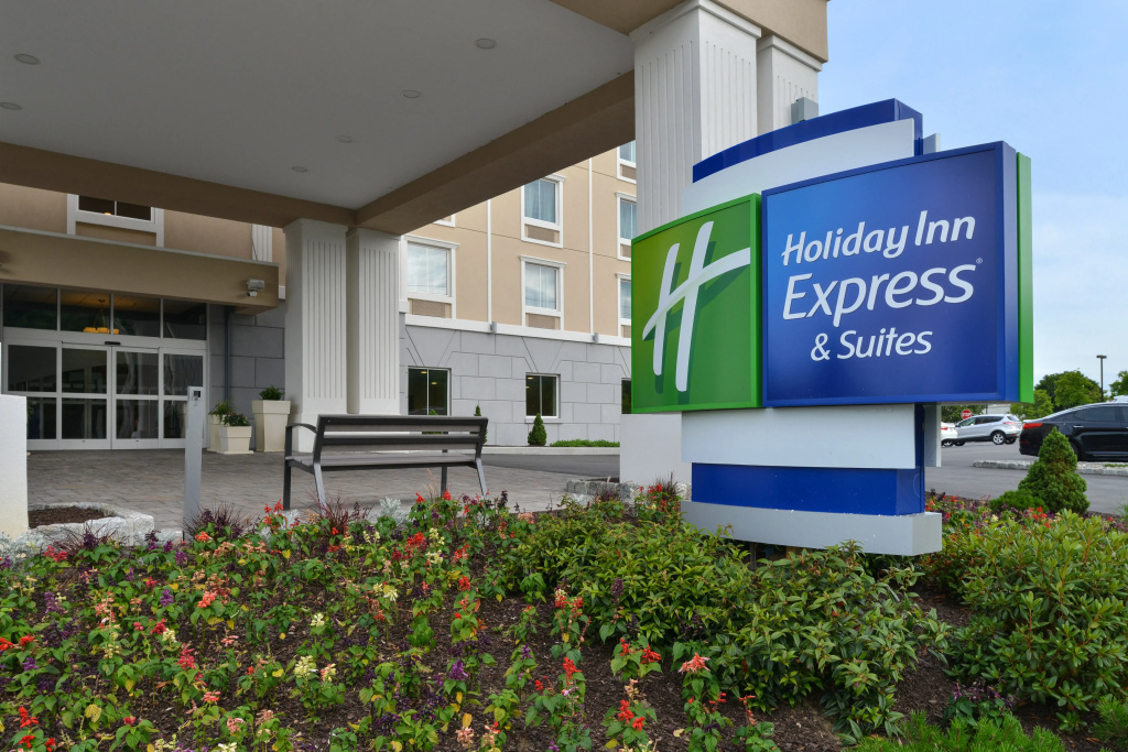 Holiday Inn Express & Suites Peekskill-Lower Hudson Valley by IHG