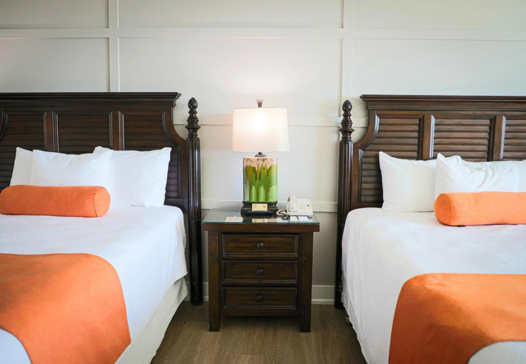 Riverside Hotel — 5