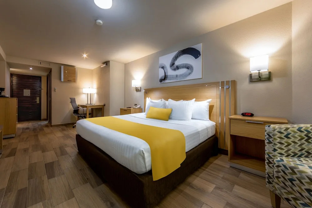 Premier room