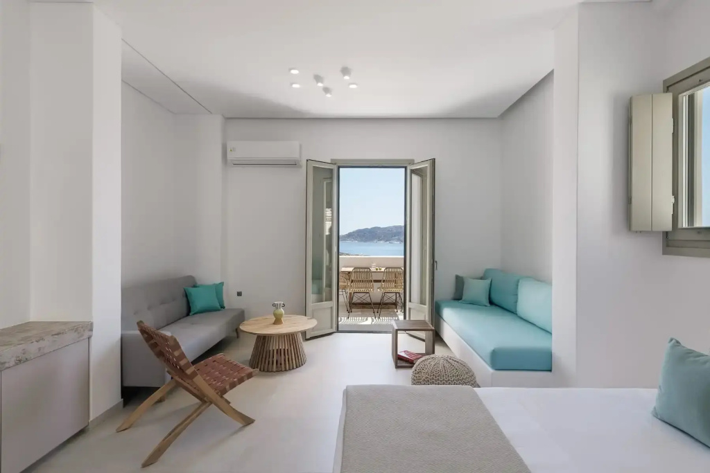 Superior room