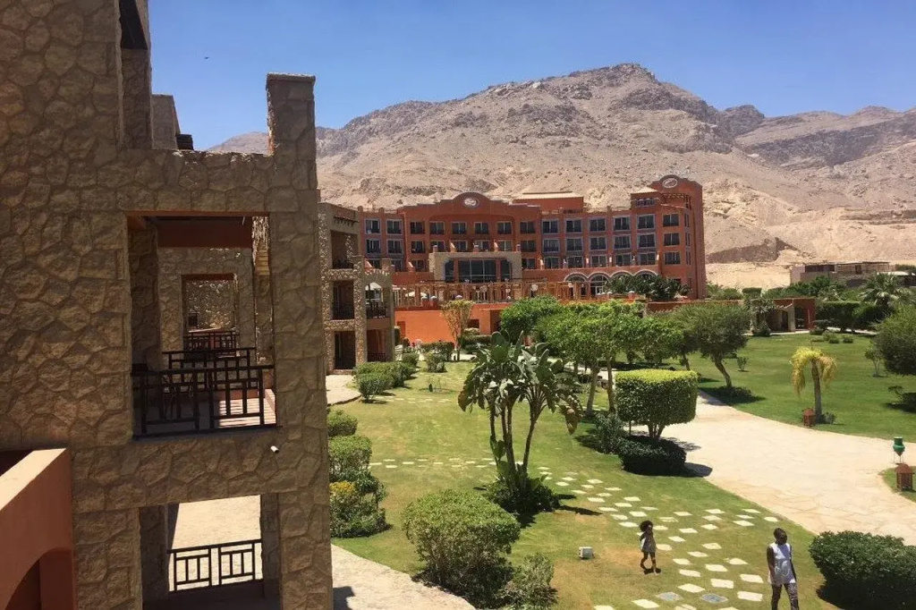 Mövenpick Resort El Sokhna