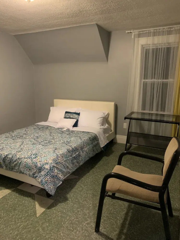 Pontiac Guest House
