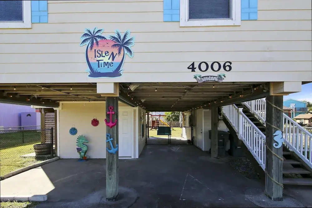 Isle 'n Time 3 Bedroom Home