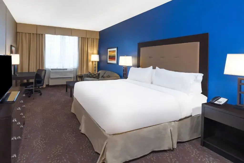 Holiday Inn Terre Haute by IHG - Chambres