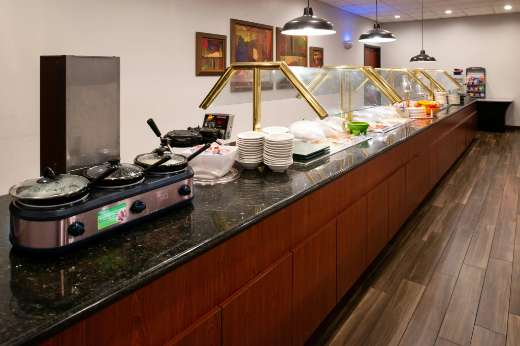 Holiday Inn Hotel & Suites Beaumont Plaza (I-10 & Walden) by IHG - Général