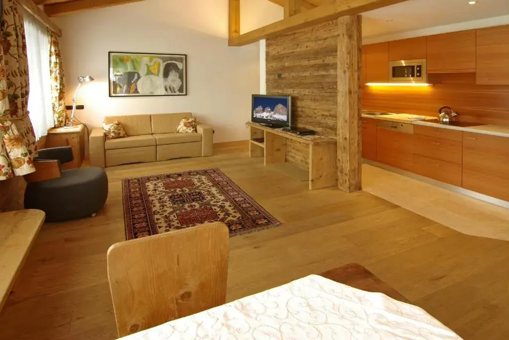 Cësa Marmolada - Art Chalet - Chambres