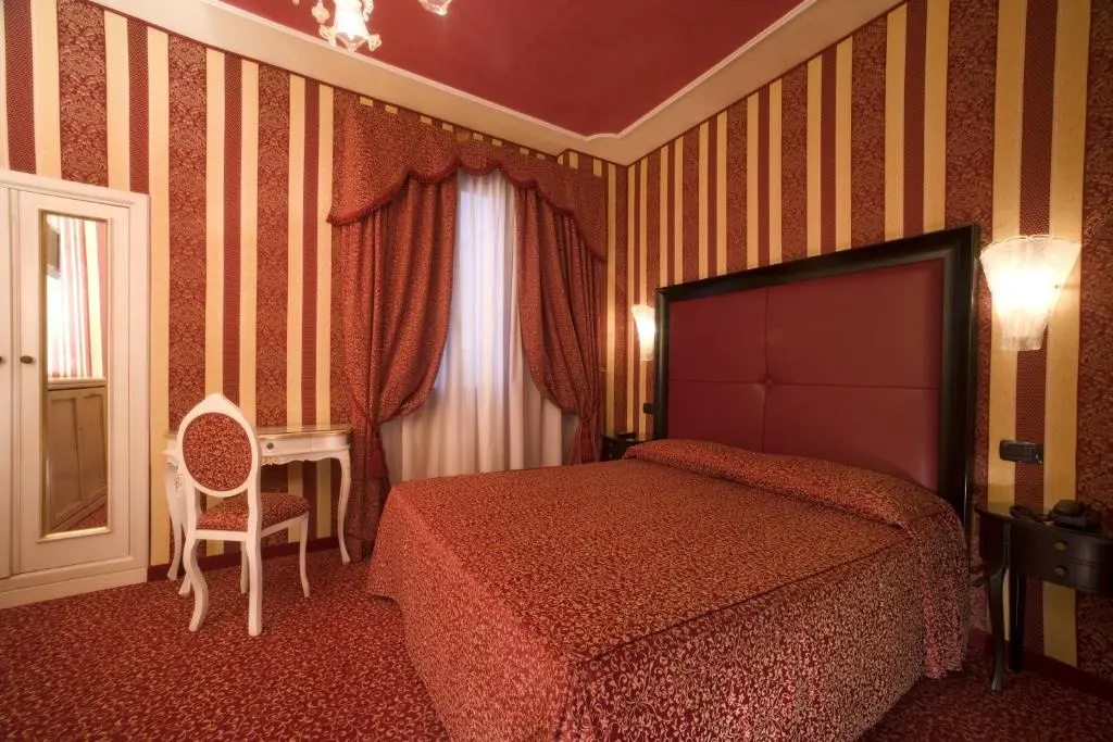 Hotel Alcyone Room Type - TRIPLE STANDARD