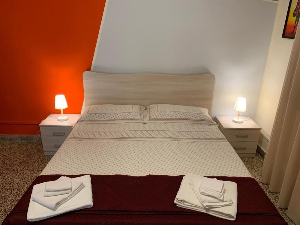 Erythrà b&b — 2