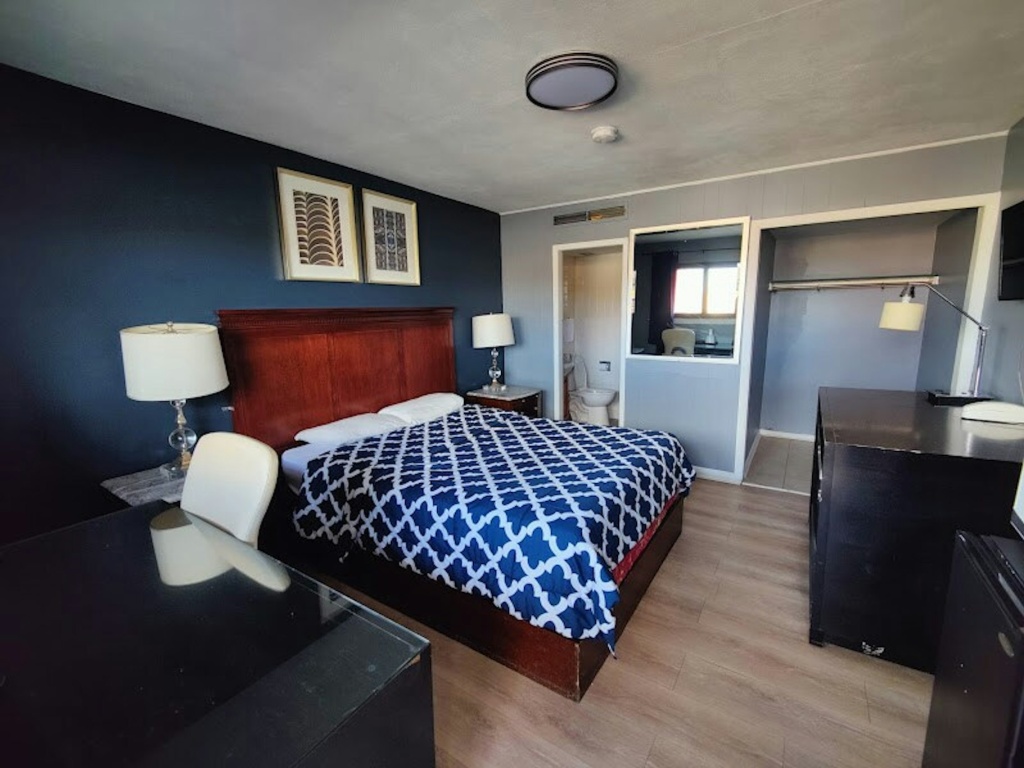 Motel Edgebrook Chicago North Shore by OYO — 2