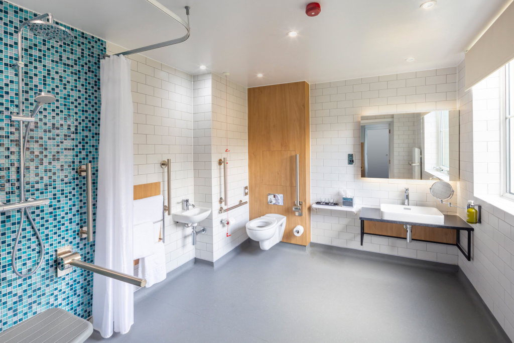Holiday Inn Gloucester-Cheltenham by IHG - Général