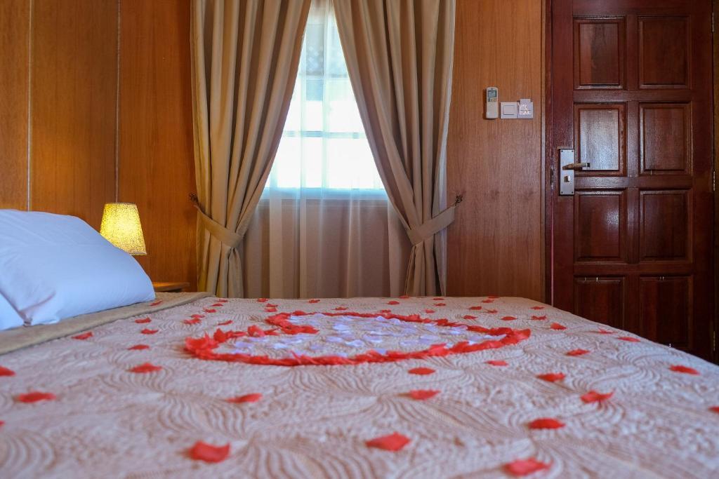 Landcons Hotel