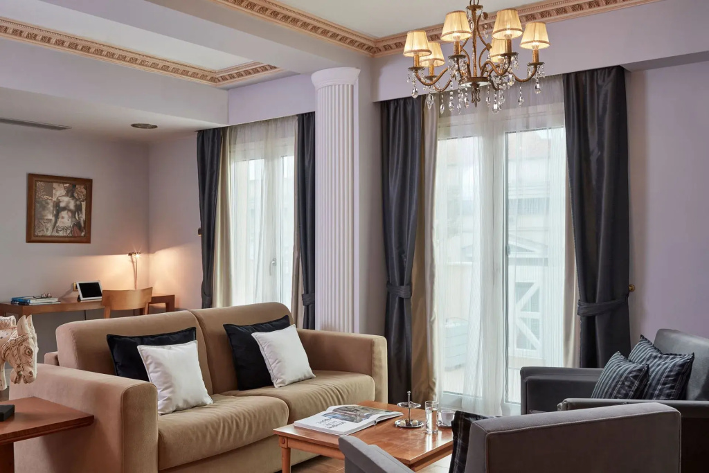 Grand Suite with city view
