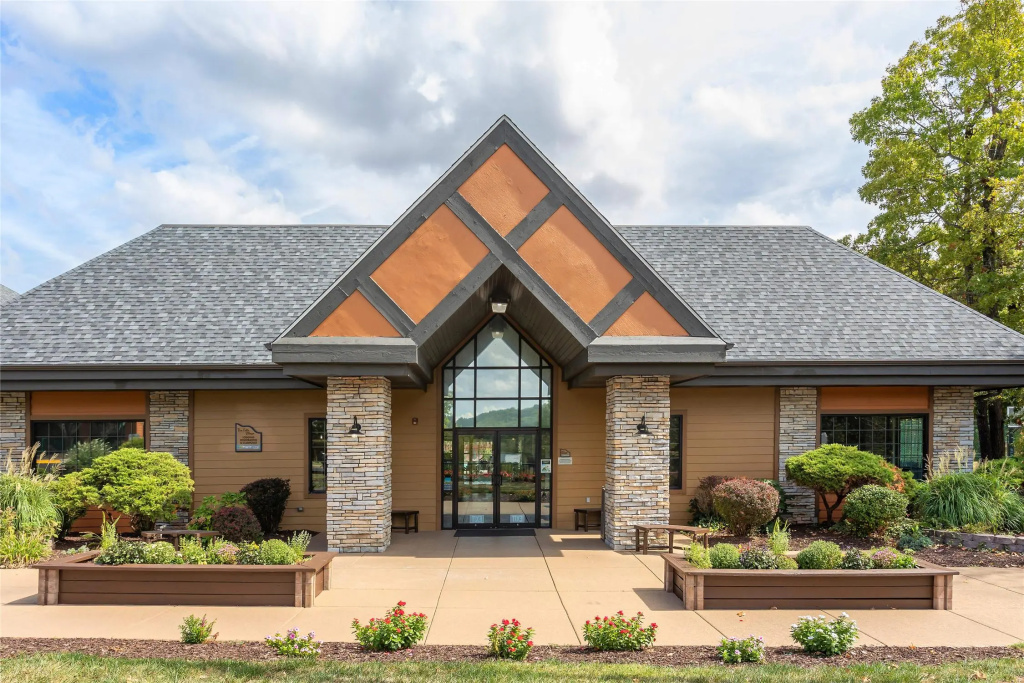Hilton Vacation Club The Falls Village Branson