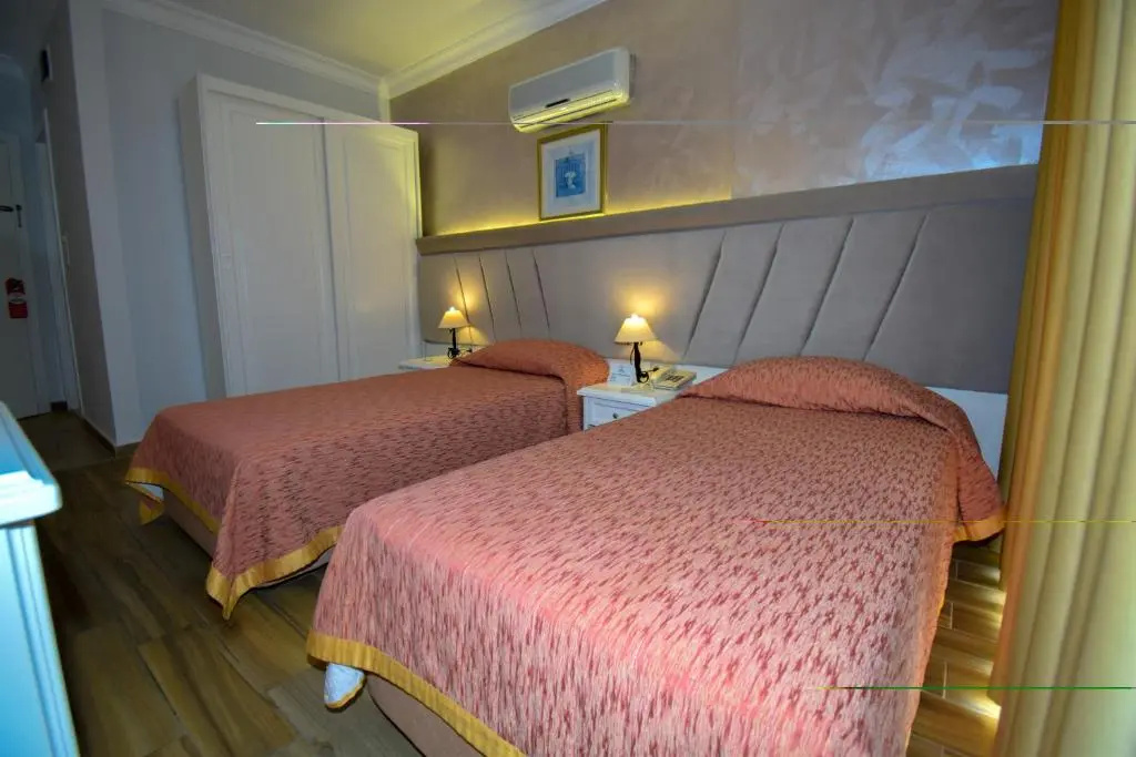 Standard Double room with sea view (full double bed)