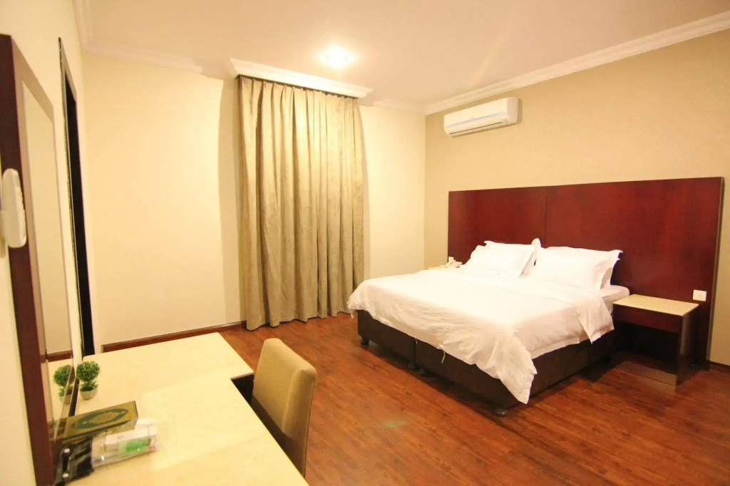 Hotel photo 2