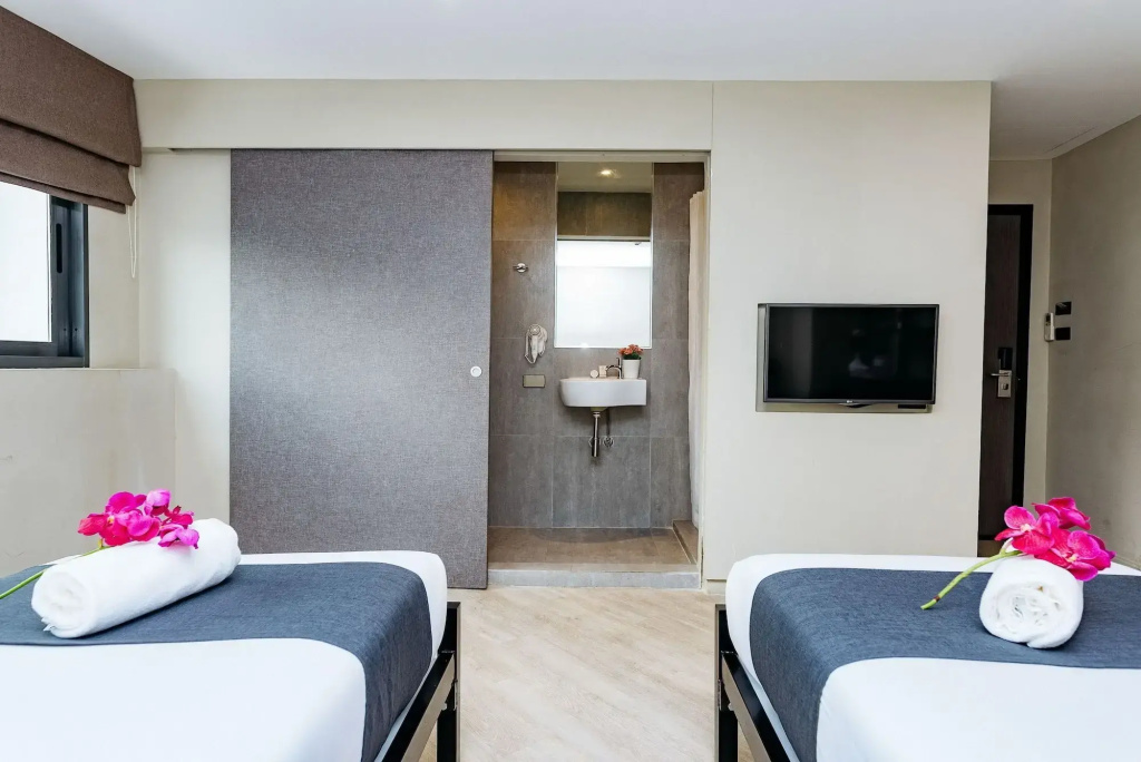 Hotel photo 7
