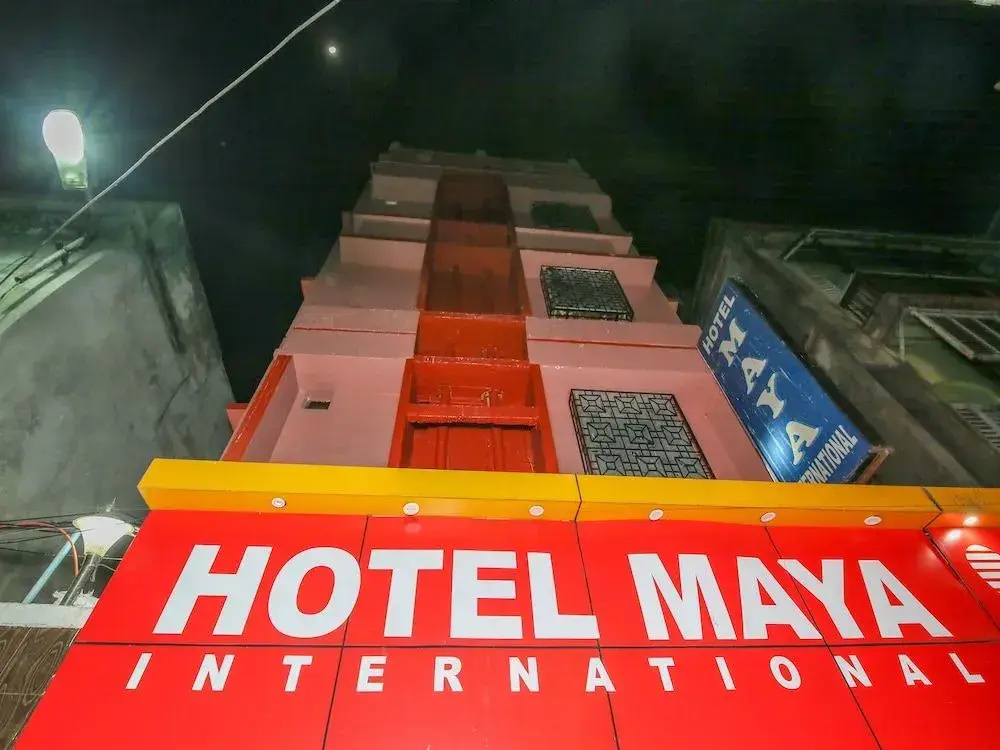 OYO 3301 Maya International