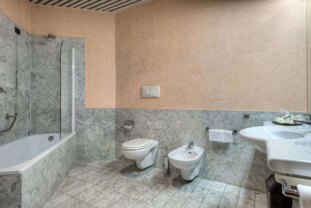 Hotel photo 37