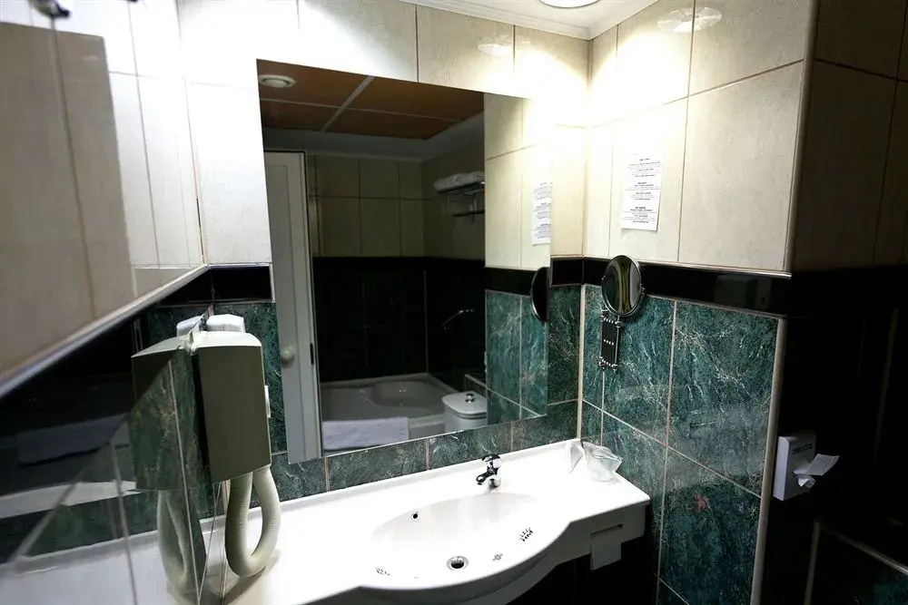 Hotel photo 10