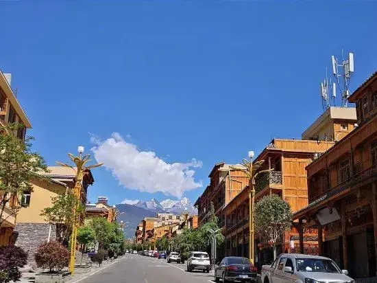 Hailuogou Yunjianshanshe Inn