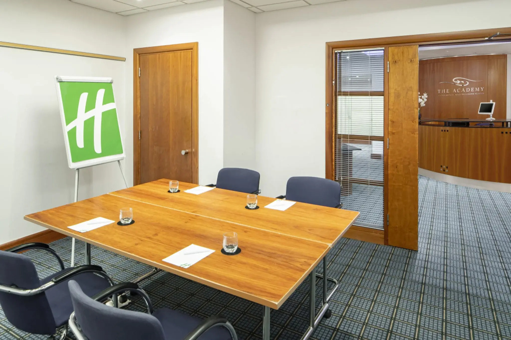 Holiday Inn Basingstoke by IHG - Général