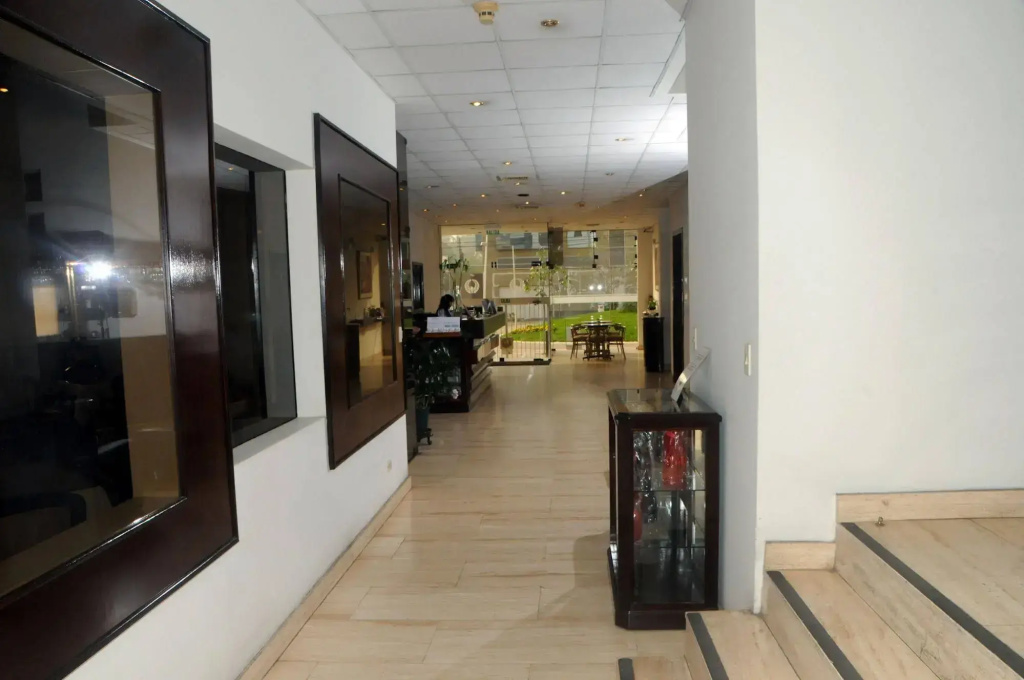 Hotel photo 11
