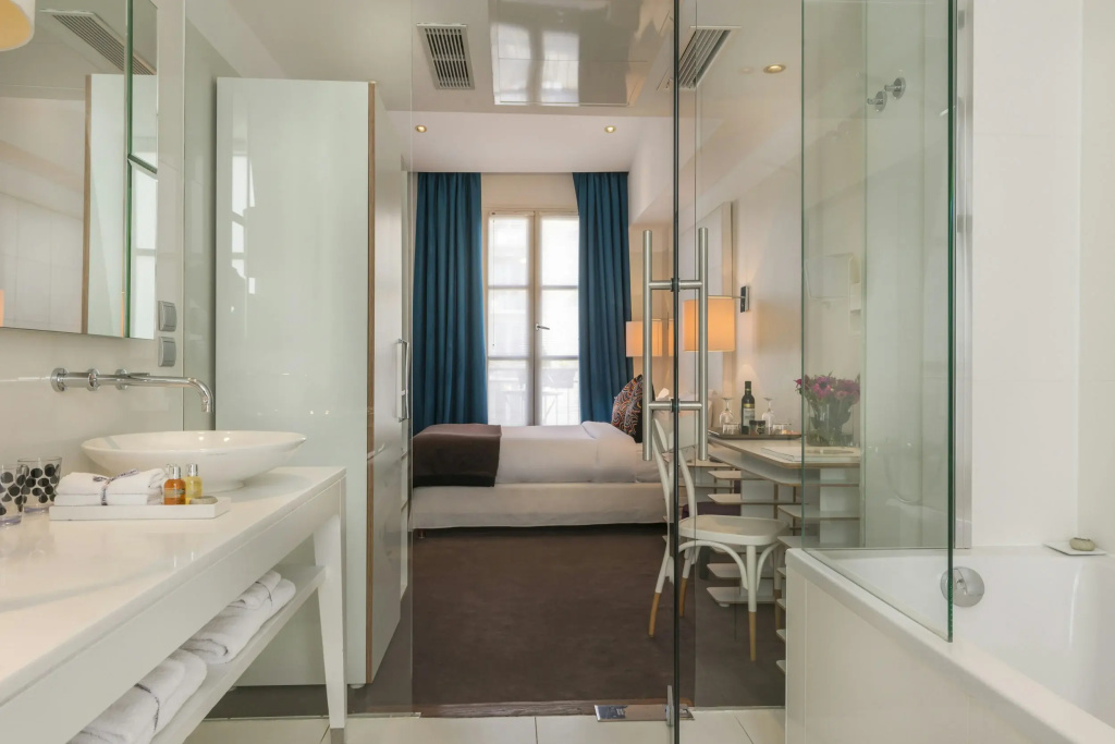Le Placide Saint Germain des Pres 7