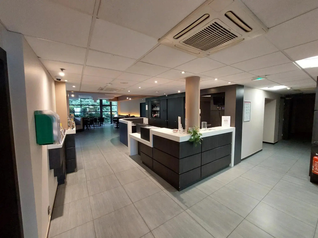Voir la photo 2 — Brit Hotel Confort Rouen Centre