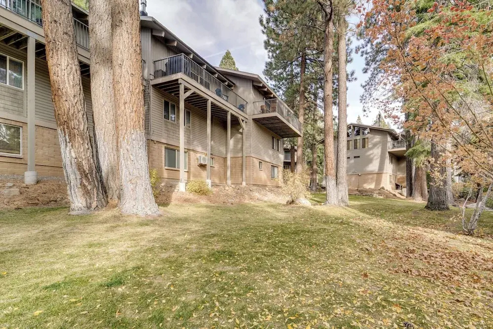 3 Mi to Slopes! Family Tahoe North Shore Getaway