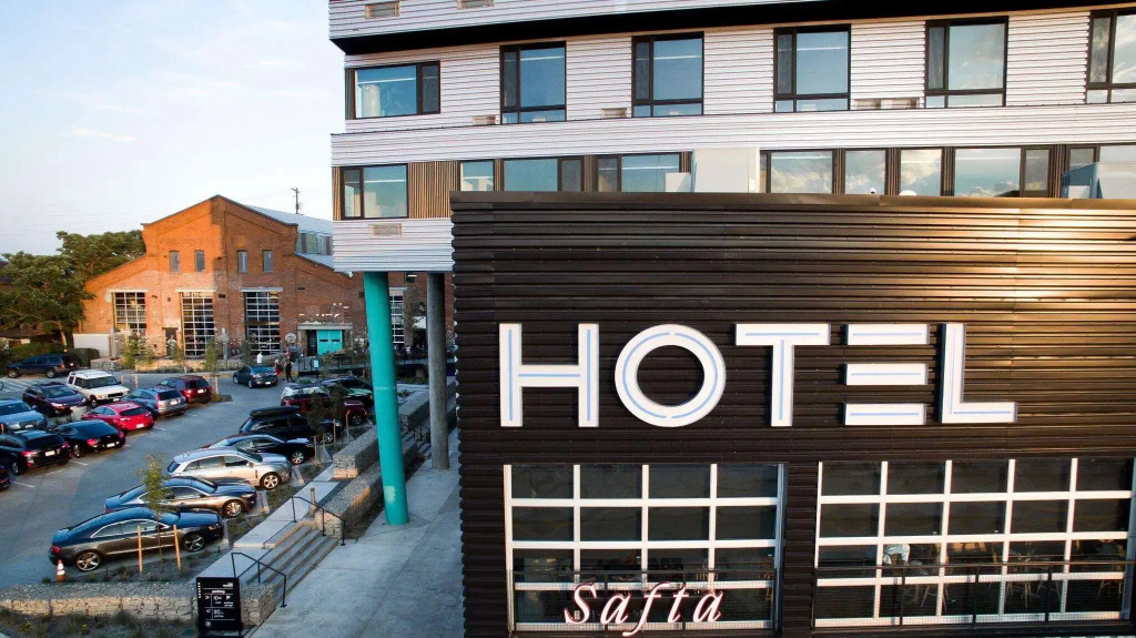 Hotel photo 26