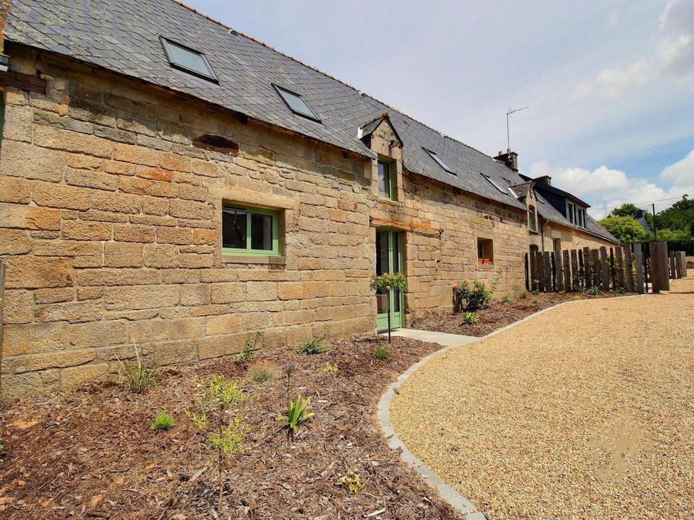 Voir la photo 1 — Elegant Neulliac Holiday Home for 15